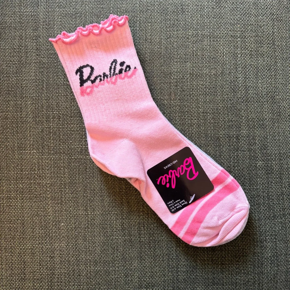 Barbie Mid-Crew Socks 2 Pair Set NWT Pink & Gray